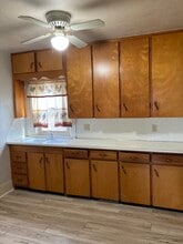 302 Canal St W, Unit 2F in Navarre, OH - Building Photo - Building Photo