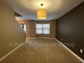 2711 London Ln in Belleville, IL - Building Photo - Building Photo