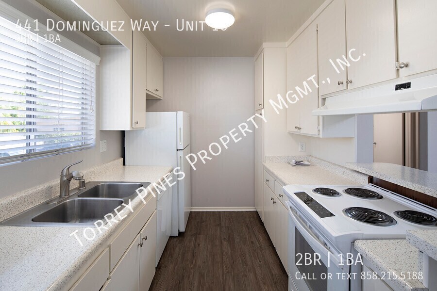 441 Dominguez Way-Unit -Unit 10 in El Cajon, CA - Building Photo