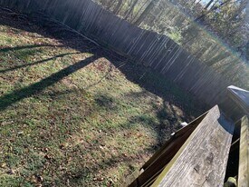 677-679 Ethan Ct in Auburn, AL - Building Photo