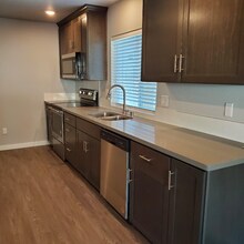 9229 Kenwood Dr SW in Tacoma, WA - Building Photo - Building Photo