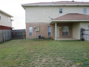 5804 Hamza Cir in Killeen, TX - Building Photo - Building Photo
