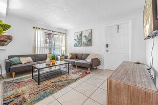 3524 S Atlantic Ave in Cocoa Beach, FL - Building Photo