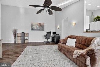 2443 Blue Spring Ct in Odenton, MD - Building Photo - Building Photo