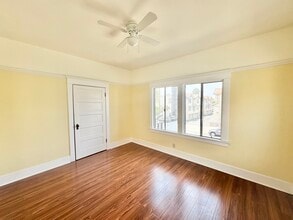 1032 Albany St in Los Angeles, CA - Building Photo - Building Photo