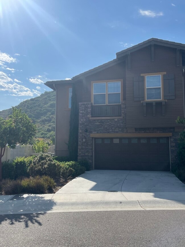 property at 3175 Salina Rd