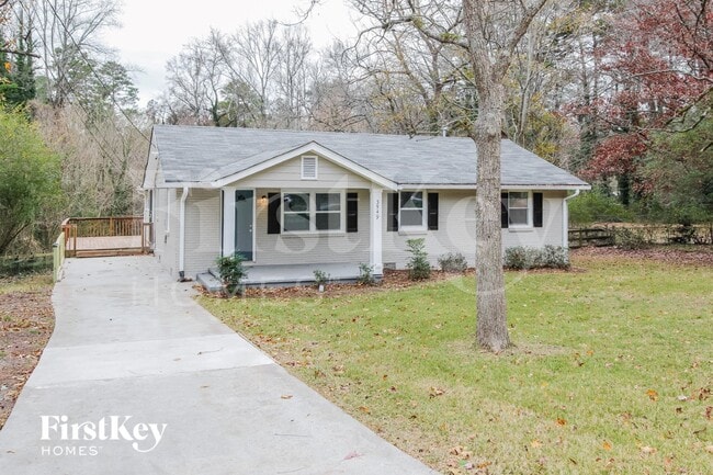 3549 Tulip Dr in Decatur, GA - Building Photo - Building Photo