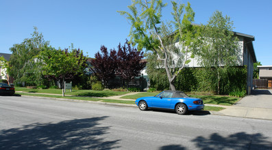 Diamond Creek Apartments in Sunnyvale, CA - Foto de edificio - Building Photo