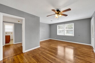 3400 W Lee St in Pensacola, FL - Building Photo - Building Photo