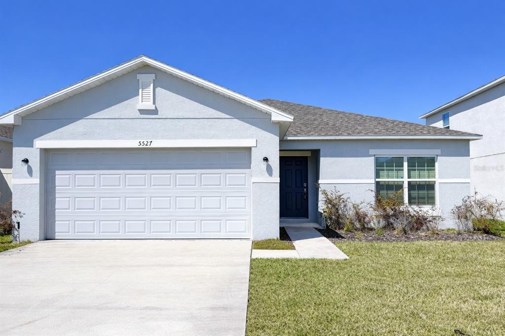 5527 Tranquila Ln in Davenport, FL - Building Photo