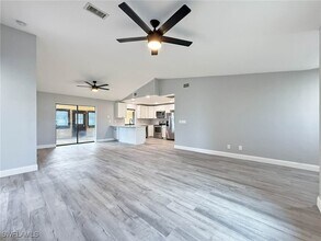 1203 SE 22nd Ave in Cape Coral, FL - Building Photo - Building Photo