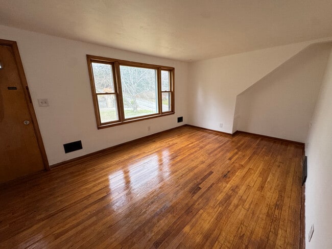 232 Boswell Hill Rd in Endicott, NY - Building Photo - Building Photo