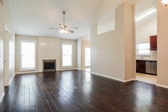 4642 Ridge Point Ct in Jacksonville, FL - Building Photo - Building Photo