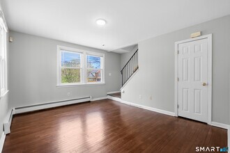 224 Melville Dr in Fairfield, CT - Building Photo - Building Photo