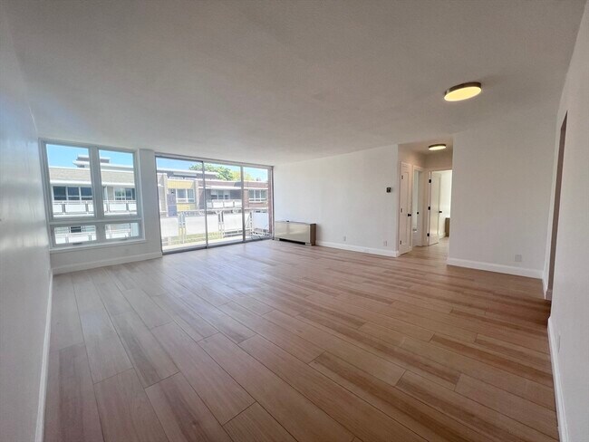 50 Park St, Unit 41 in Brookline, MA - Building Photo - Building Photo