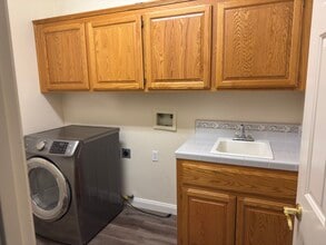 767 Kingman Dr in Vacaville, CA - Building Photo - Building Photo