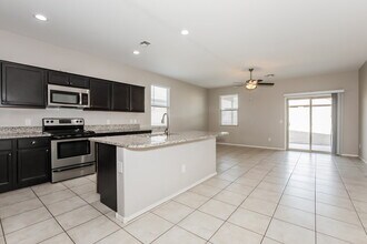 5032 E Black Opal Ln in San Tan Valley, AZ - Foto de edificio - Building Photo