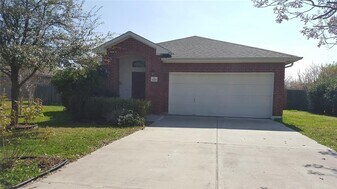 11725 Lansdowne Rd in Austin, TX - Building Photo