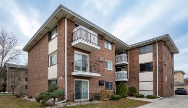 10310-10312 Mansfield Ave in Oak Lawn, IL - Building Photo - Primary Photo