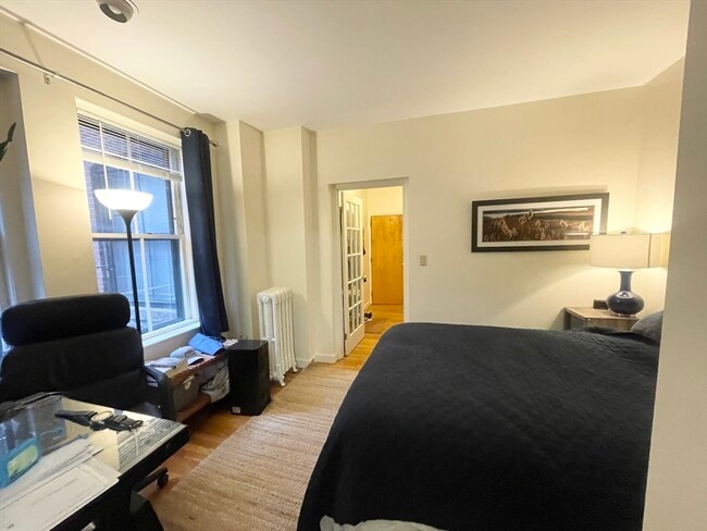 68 Myrtle St in Boston, MA - Building Photo - Building Photo