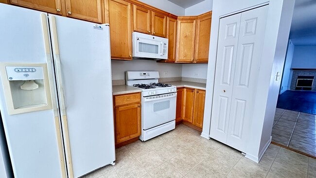 1535 Reserve Ln in Dekalb, IL - Building Photo - Building Photo