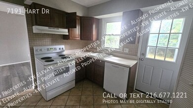 7191 Hart St in Mentor, OH - Building Photo - Building Photo