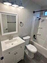 900 Grandview Cir in Turlock, CA - Building Photo - Building Photo