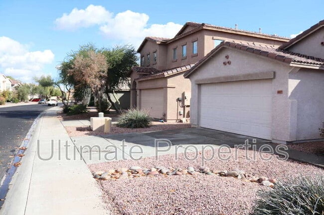 16857 W Central St in Surprise, AZ - Building Photo - Building Photo