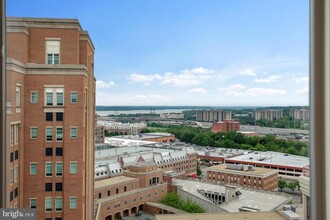 2181 Jamieson Ave in Alexandria, VA - Building Photo - Building Photo