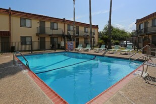 Coral Cay Apartments