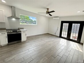 1000 E Ithaca Ave in McAllen, TX - Building Photo - Building Photo