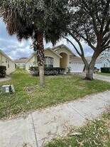 2506 Oneida Loop in Kissimmee, FL - Building Photo