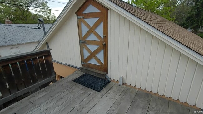 1110 W Hale St, Unit Attic Studio in Boise, ID - Foto de edificio - Building Photo