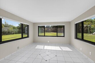 3940 NW 5th Ave in Boca Raton, FL - Building Photo - Building Photo