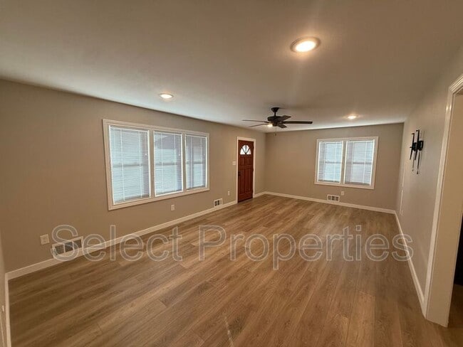 2303 Circle in Jonesboro, AR - Building Photo - Building Photo