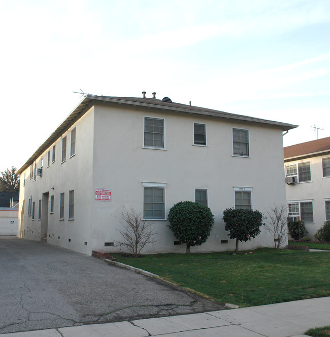 Morrison Street Apartments in North Hollywood, CA - Foto de edificio - Building Photo