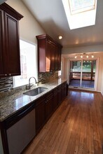 1507 Oakview Dr in Silver Spring, MD - Building Photo - Building Photo