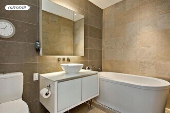 247 W 46th St in New York, NY - Building Photo - Building Photo