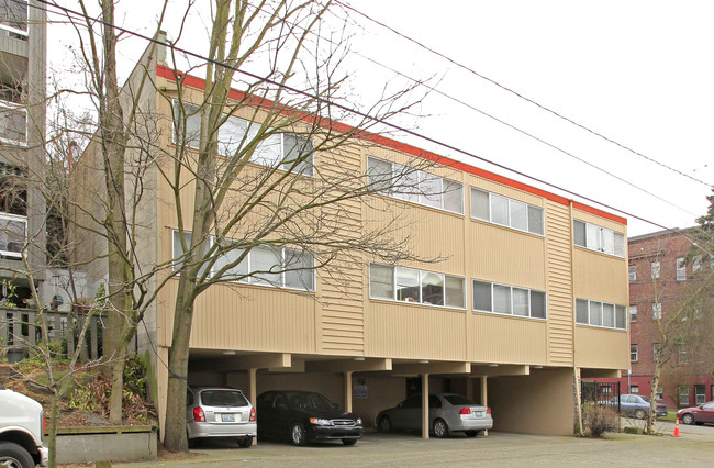 Cheville Apartments in Seattle, WA - Building Photo - Building Photo