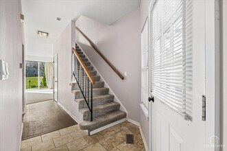 1260 Cranbrook Dr in Schaumburg, IL - Building Photo - Building Photo