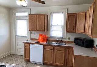 486 Vermont Pl in Columbus, OH - Building Photo - Building Photo