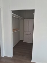 207 Arnett Dr in Euless, TX - Foto de edificio - Building Photo