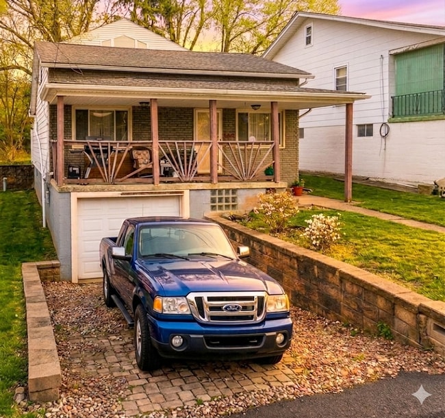 property at 216 Bessemer St