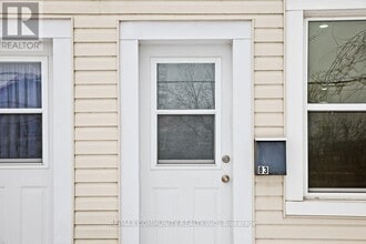 83 Moira St W in Belleville, ON - Building Photo - Building Photo
