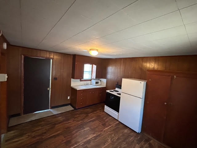 property at 113 US-85