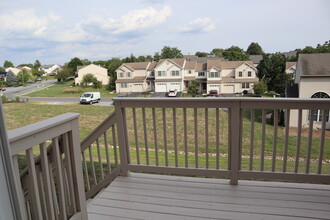 217 Silver Leaf Ridge in Harrisburg, PA - Foto de edificio - Building Photo