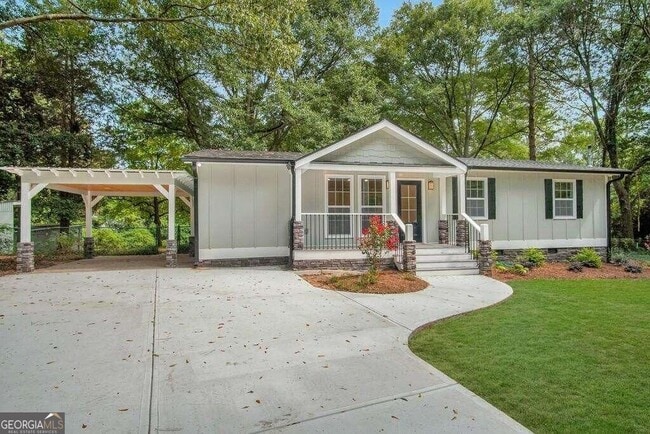 property at 2783 Mildred Pl