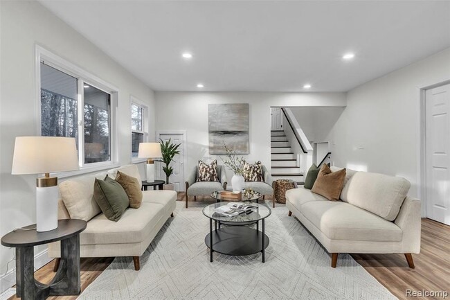 property at 8165 Leonard Dr