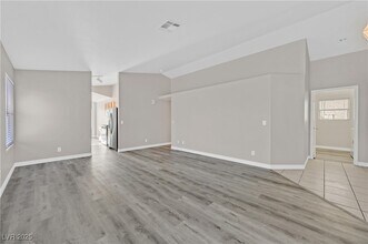 449 Gallantry in Las Vegas, NV - Building Photo - Building Photo