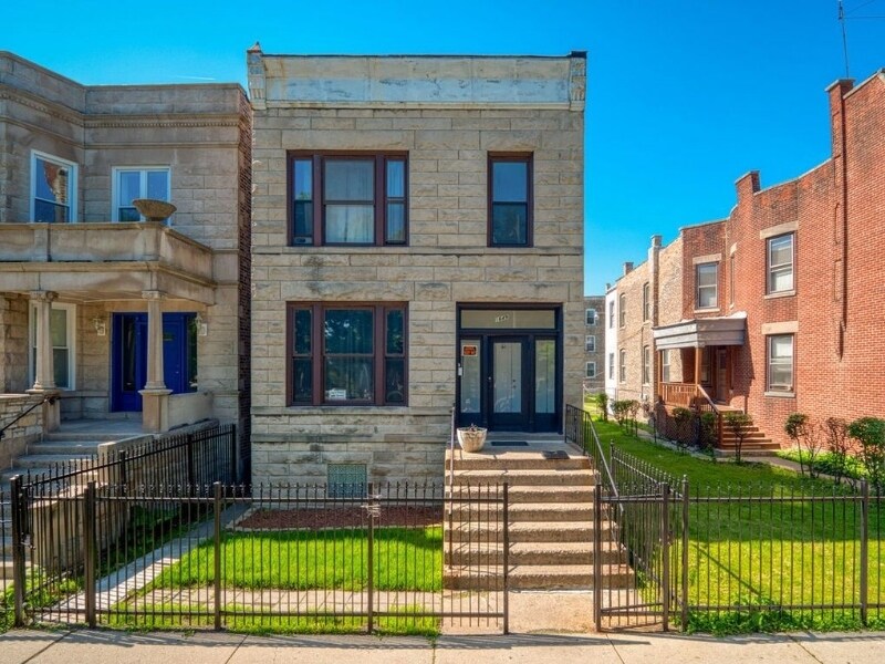 1649 W Garfield Blvd in Chicago, IL - Building Photo